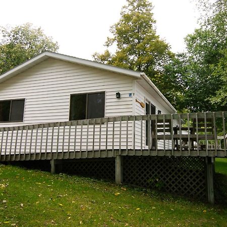 Richmond Riverside Resort מראה חיצוני תמונה