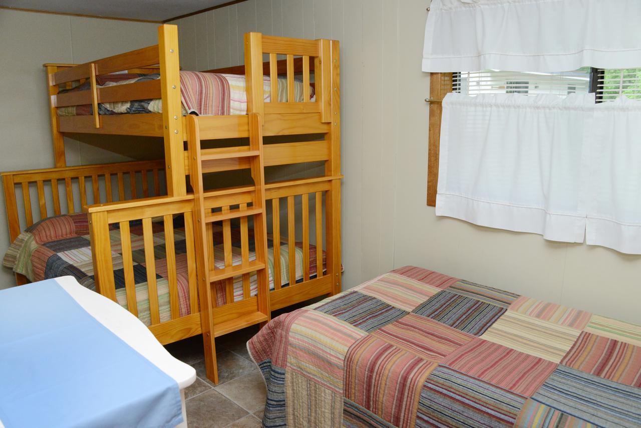 Richmond Riverside Resort מראה חיצוני תמונה