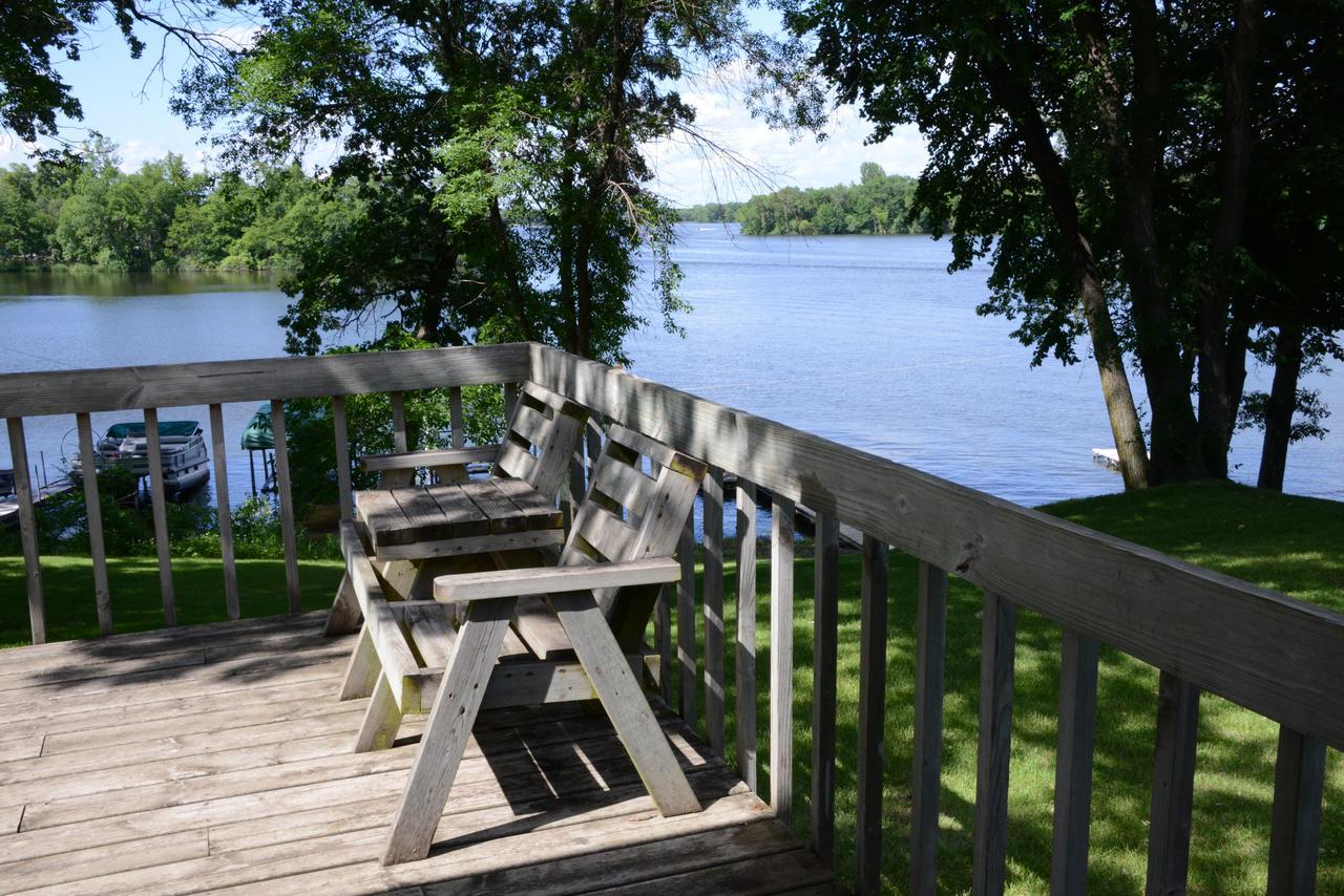 Richmond Riverside Resort מראה חיצוני תמונה